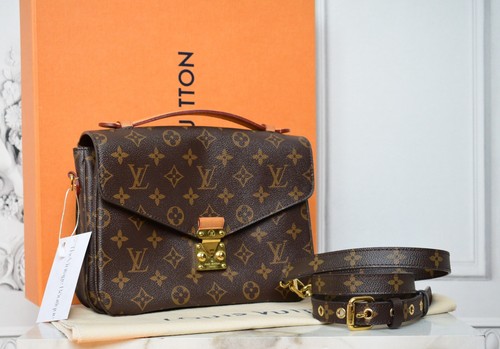 Louis vuitton pochette metis - vuitton,