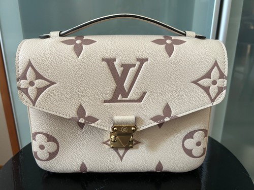 Louis vuitton pochette metis - louis,
