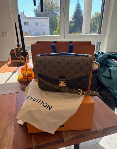 Louis vuitton pochette - louis, metis
