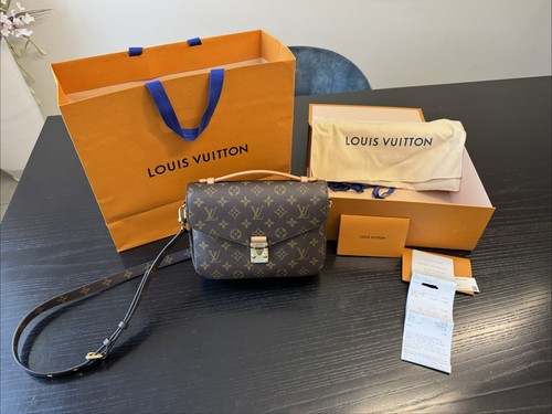 Louis vuitton pochette - louis, metis