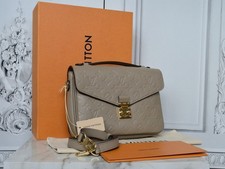 Louis Vuitton Pochette Metis